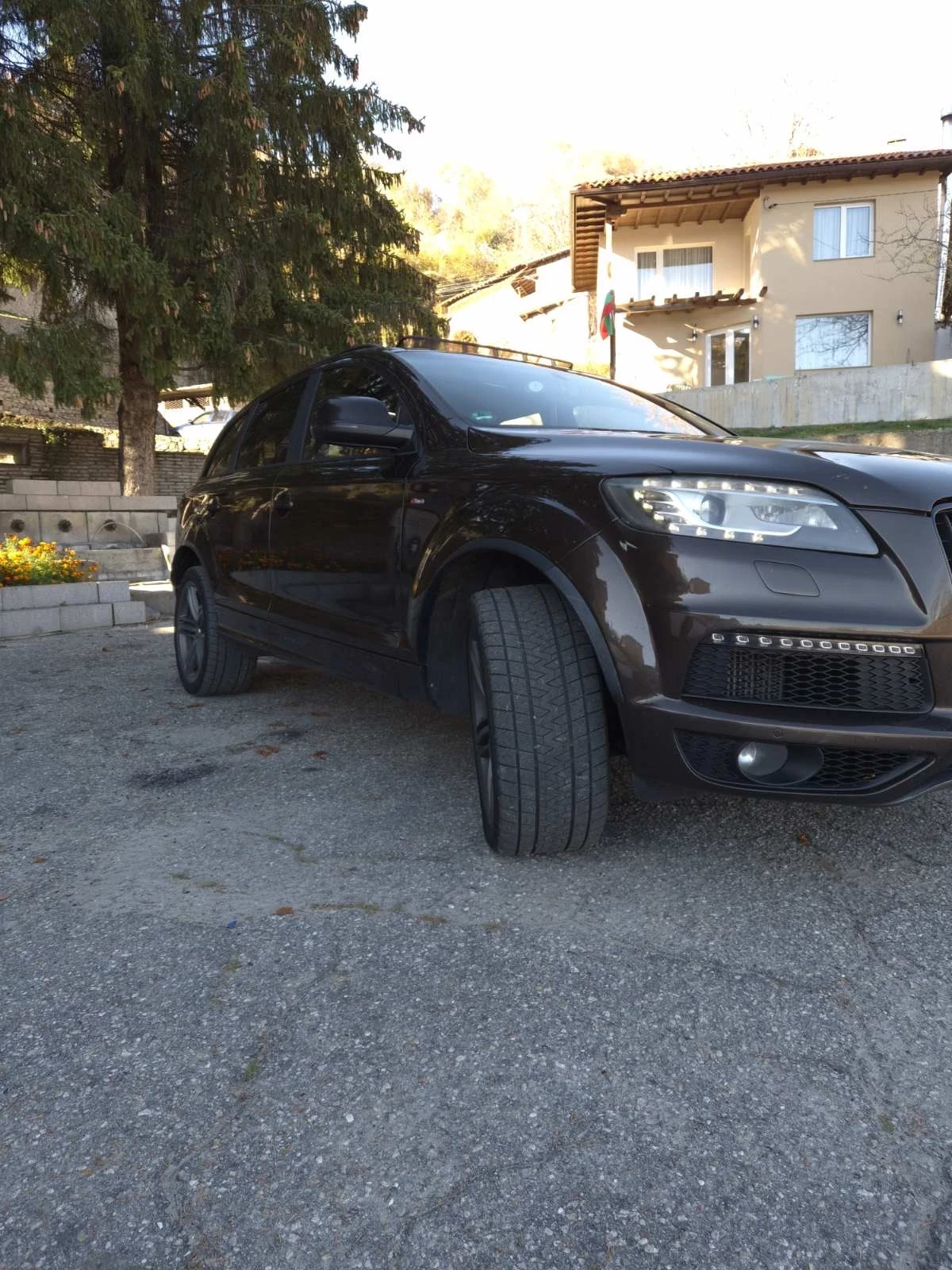 Audi Q7 Exclusive - изображение 4