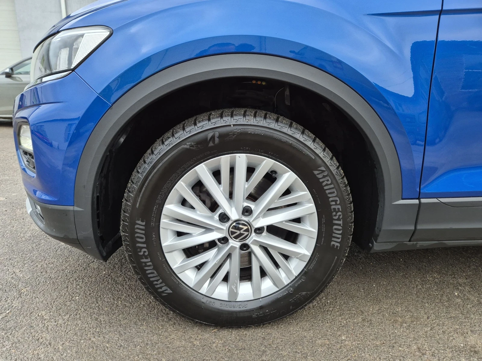 VW T-Roc 2.0TDI 4Motion DSG7 Distr Assist | Mobile.bg � ����������� 16