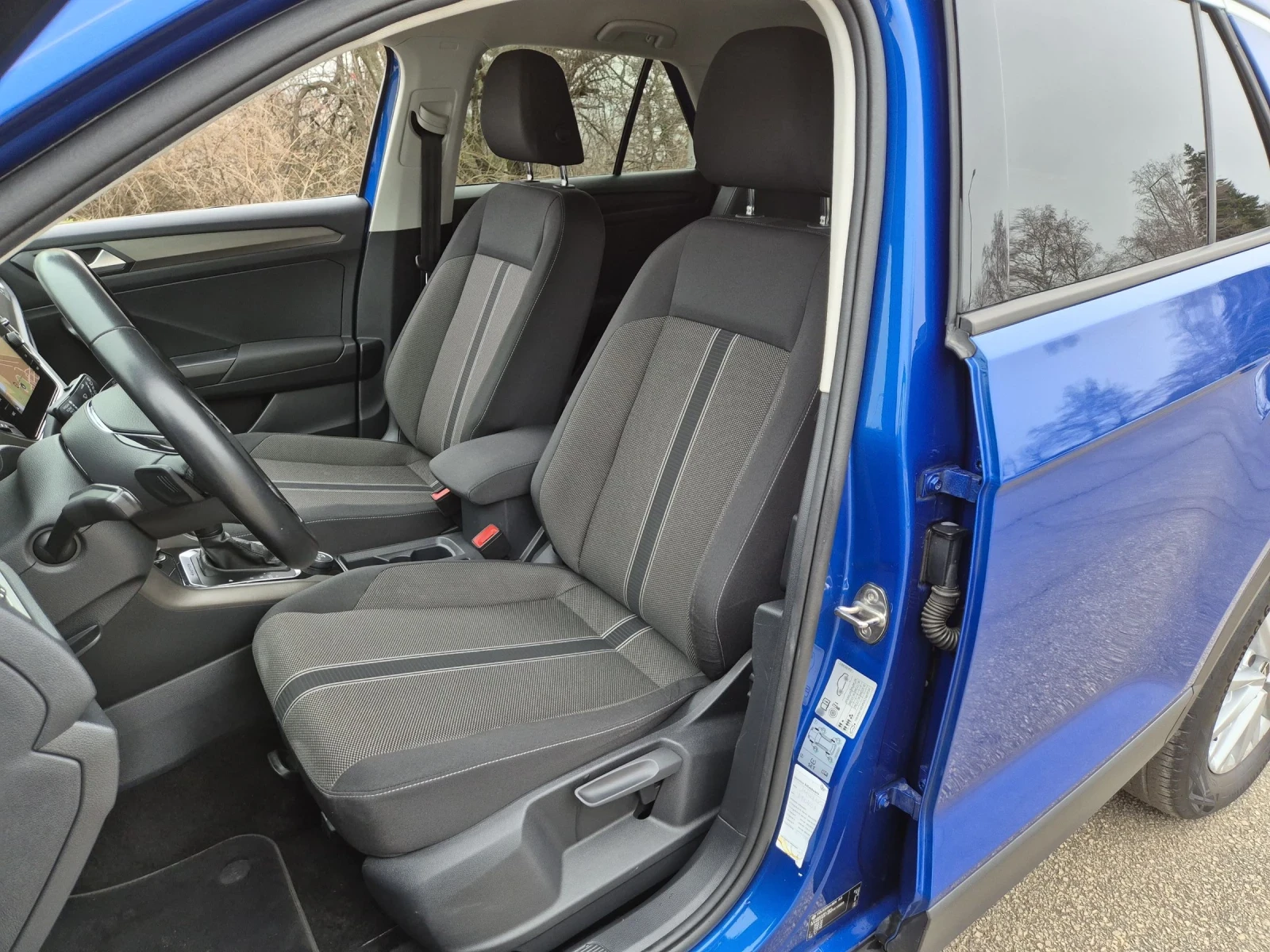 VW T-Roc 2.0TDI 4Motion DSG7 Distr Assist - изображение 10