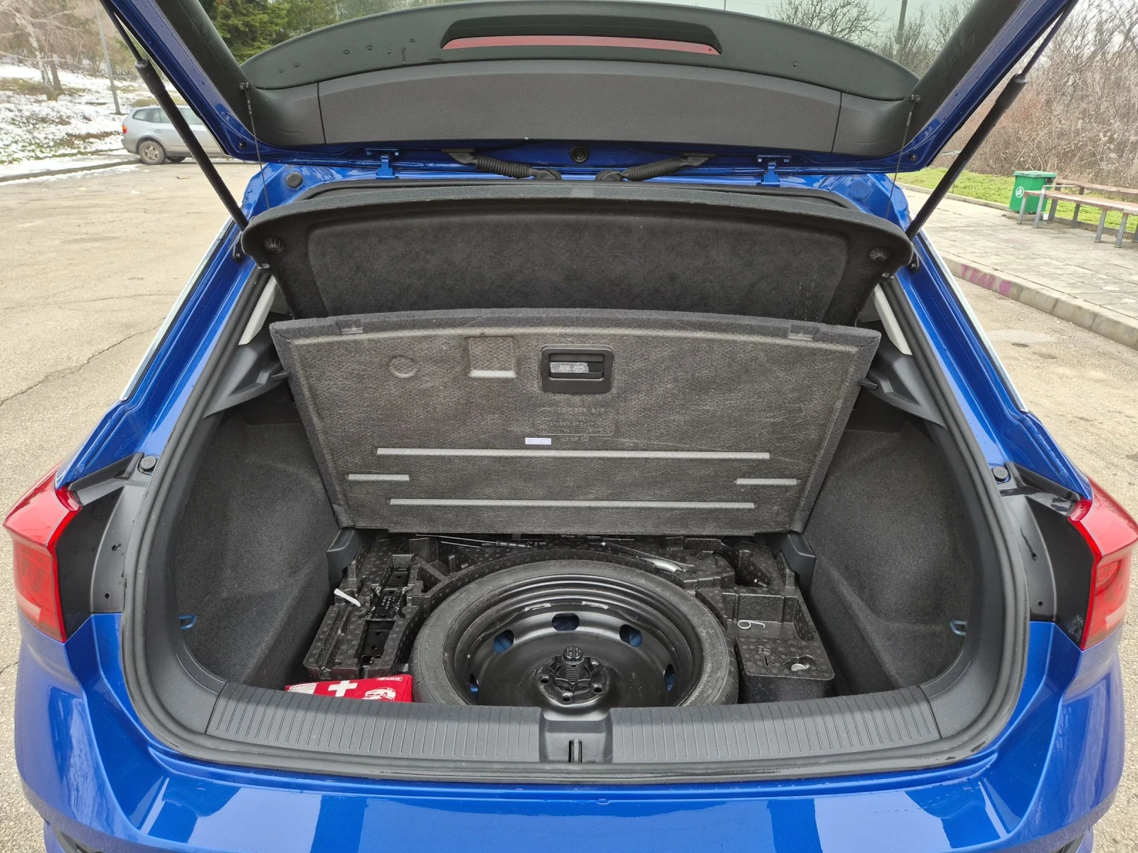 VW T-Roc 2.0TDI 4Motion DSG7 Distr Assist | Mobile.bg � ����������� 16