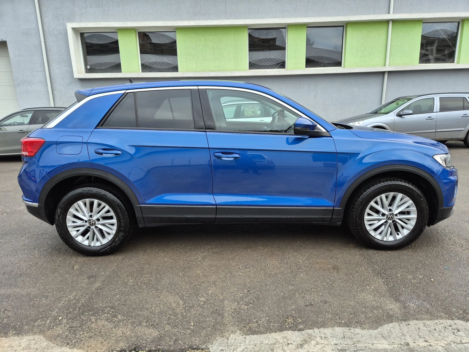 VW T-Roc 2.0TDI 4Motion DSG7 Distr Assist - изображение 7