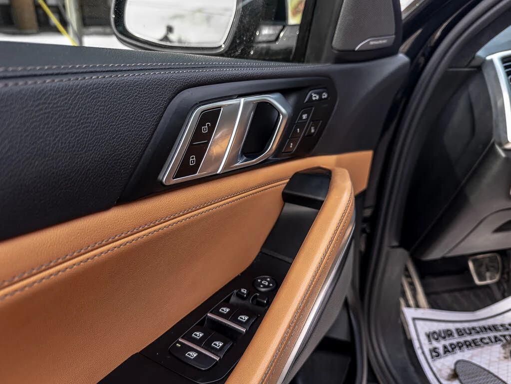 BMW X6 XDRIVE40I M PACK| DISTRONIC| HuD| HARMAN| , снимка 8 - Автомобили и джипове - 53737540