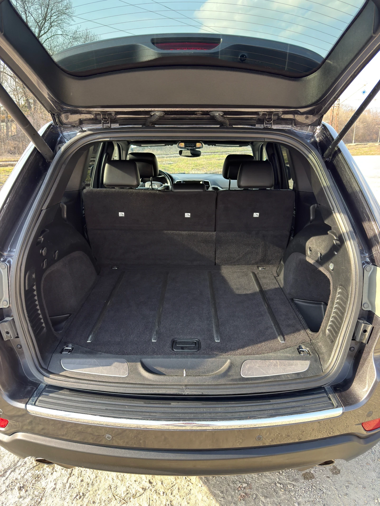 Jeep Grand cherokee Facelift 5, 7 Hemi Limited, снимка 14 - Автомобили и джипове - 53878847