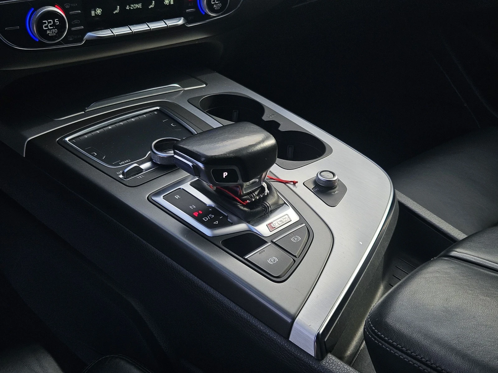 Audi SQ7 BOSSE PANORAMA 6+ 1 , снимка 11 - Автомобили и джипове - 53977566