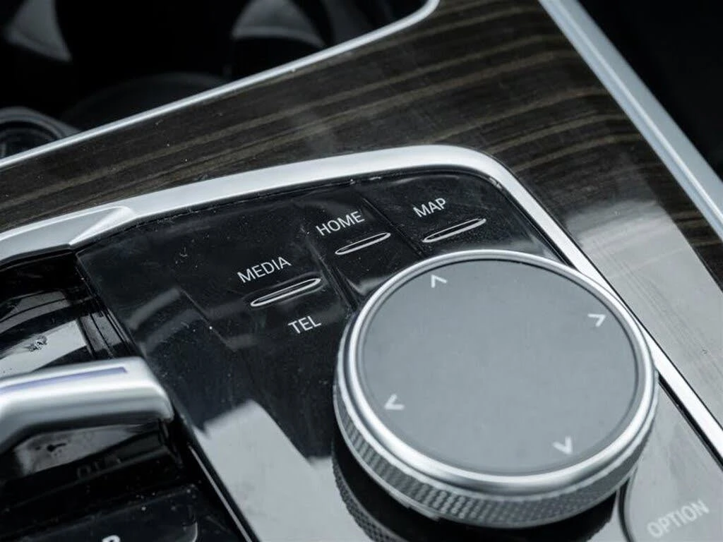 BMW X5 xDrive40i AWD* АвтоКредит* (Цена до БГ) , снимка 15 - Автомобили и джипове - 54066095