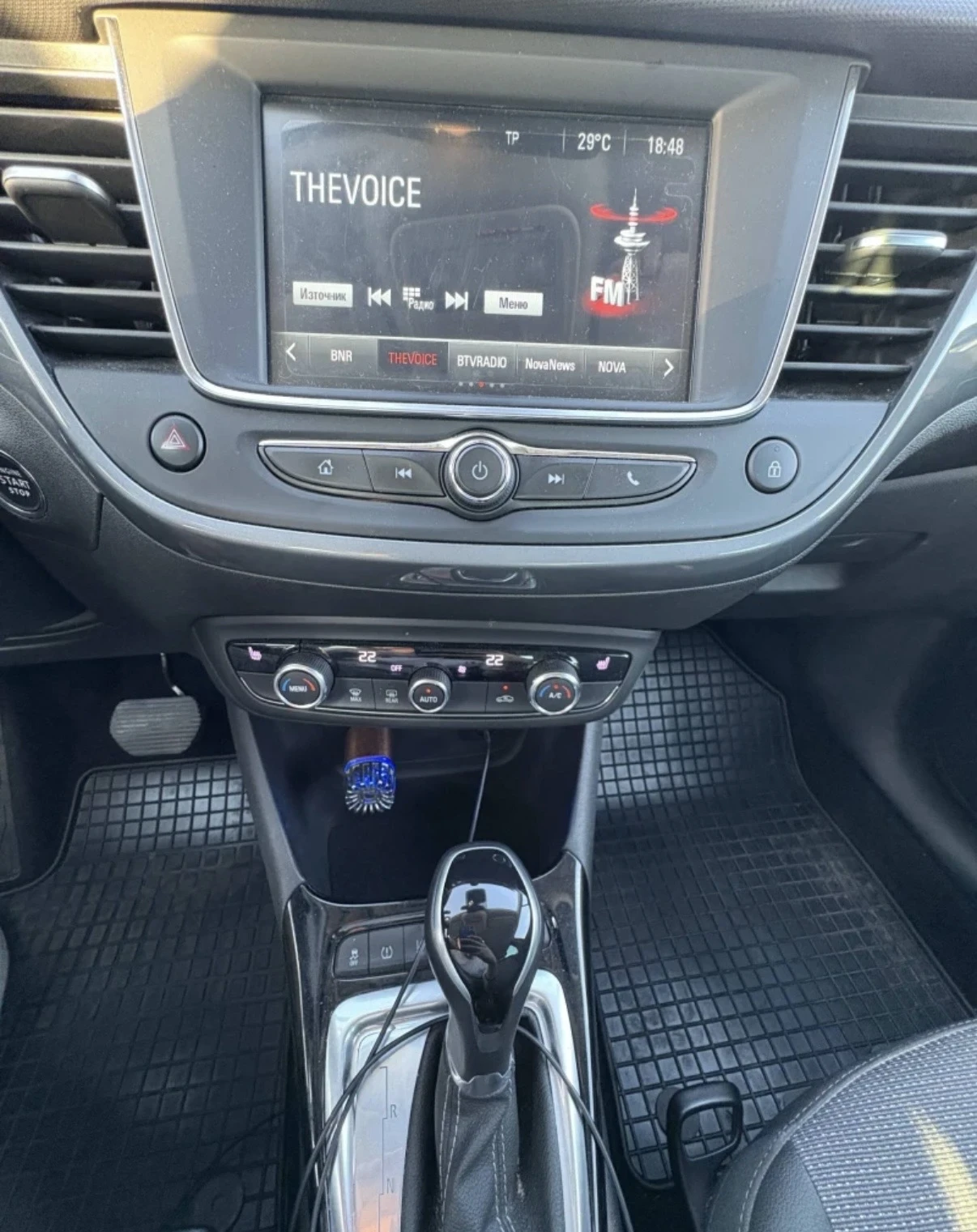 Opel Crossland X Elegance 1.2T AT6 MY22, снимка 10 - Автомобили и джипове - 55001167