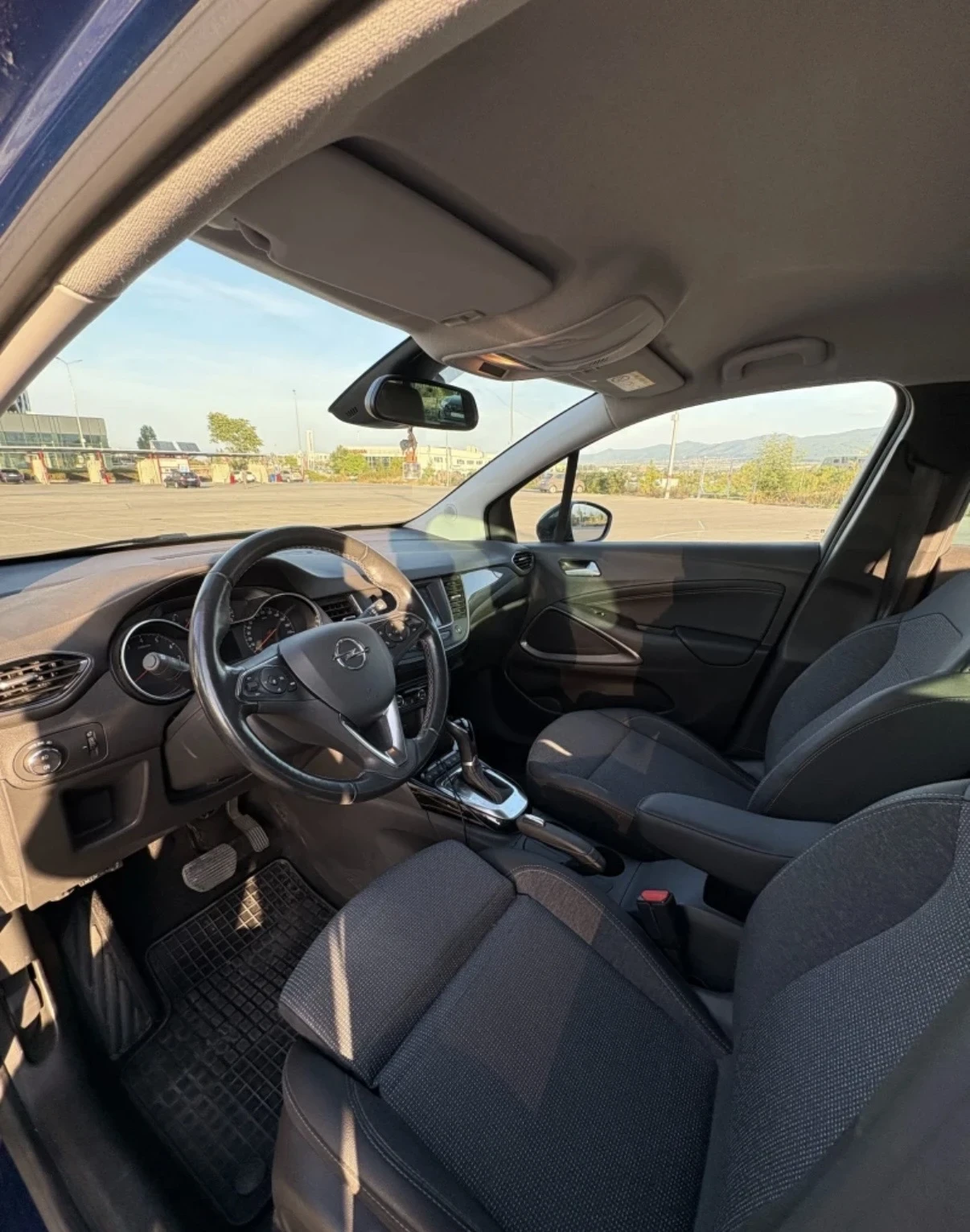 Opel Crossland X Elegance 1.2T AT6 MY22, снимка 7 - Автомобили и джипове - 55001167