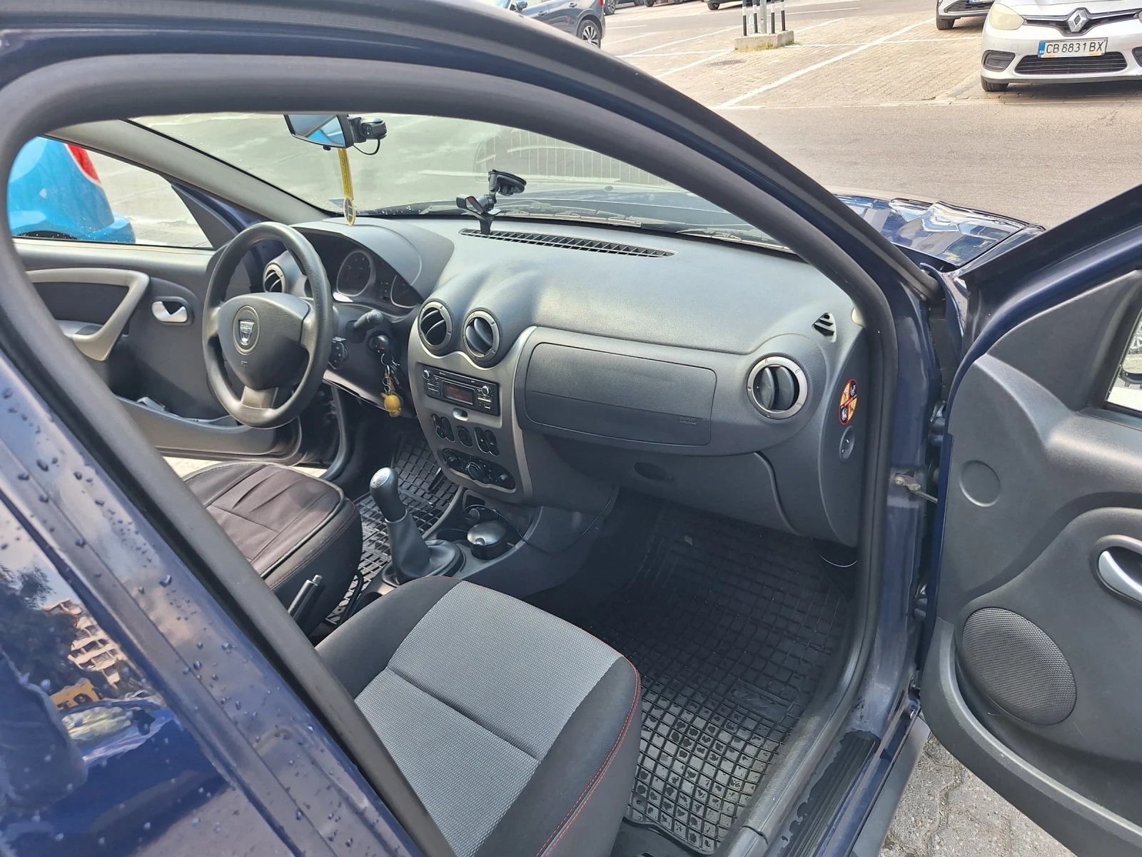 Dacia Duster, снимка 8 - Автомобили и джипове - 55788381