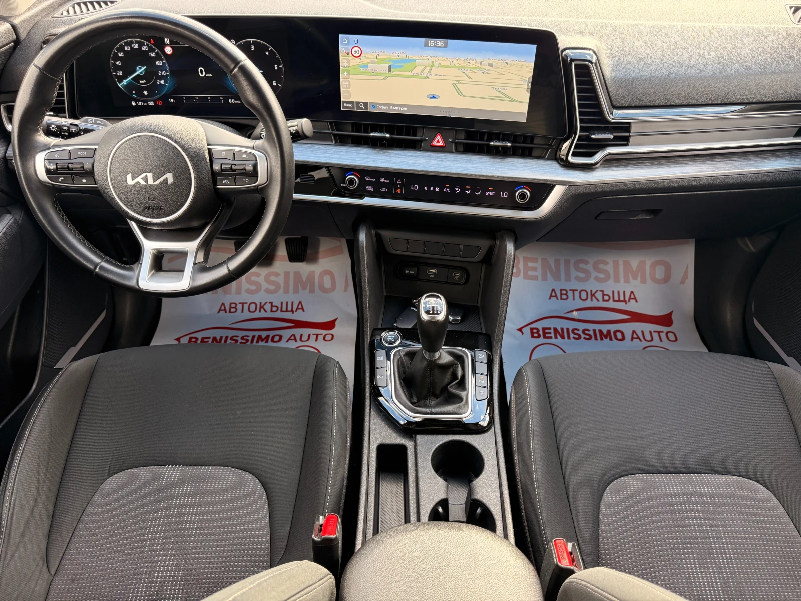 Kia Sportage 1.6CRDI* КАМЕРА* CARPLAY* , снимка 13 - Автомобили и джипове - 56192711