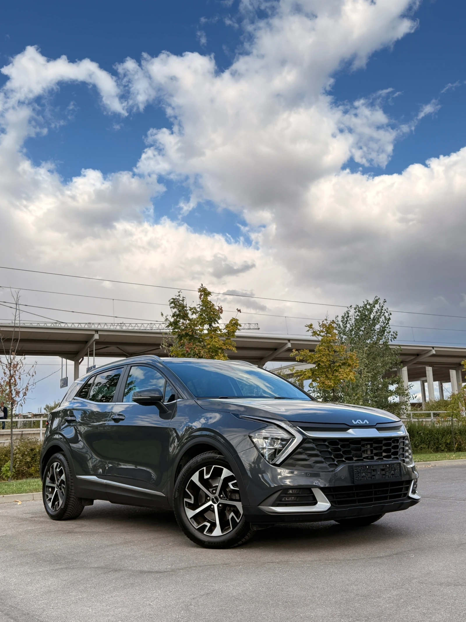 Kia Sportage 1.6CRDI* КАМЕРА* CARPLAY* , снимка 15 - Автомобили и джипове - 56192711