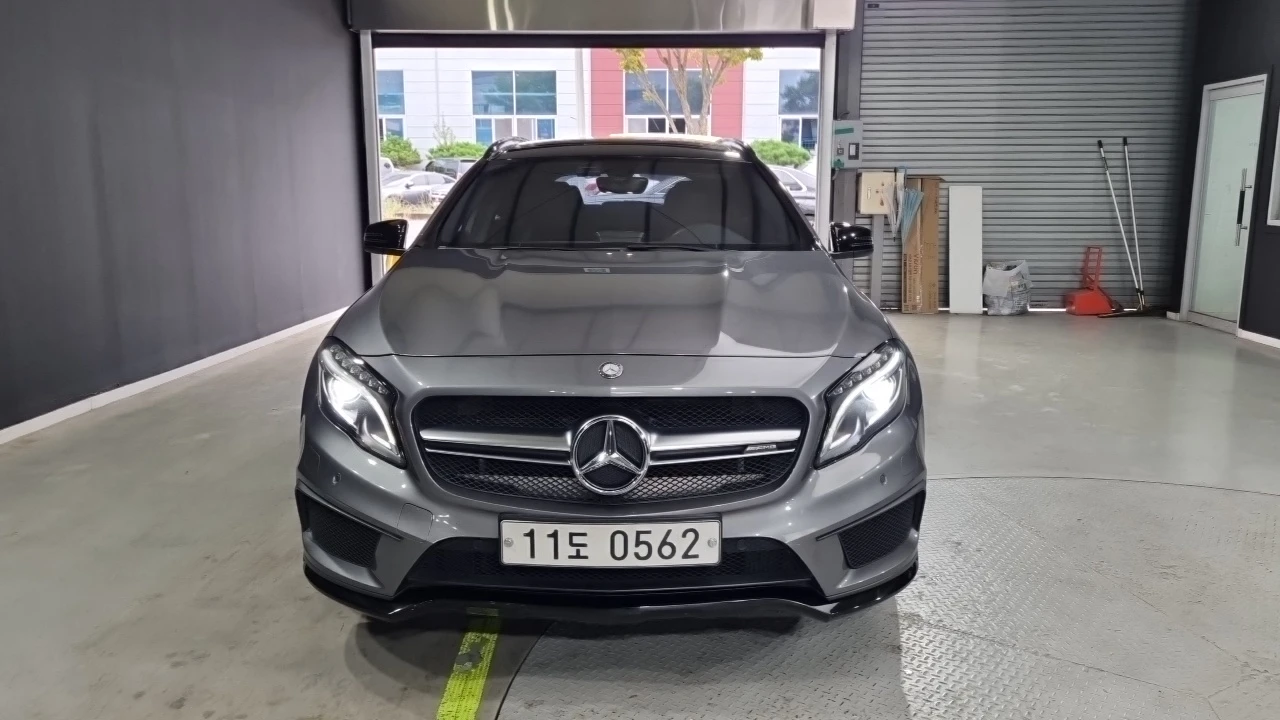 Mercedes-Benz GLA X156 Gla45 Amg 4Matic, снимка 3 - Автомобили и джипове - 56323651
