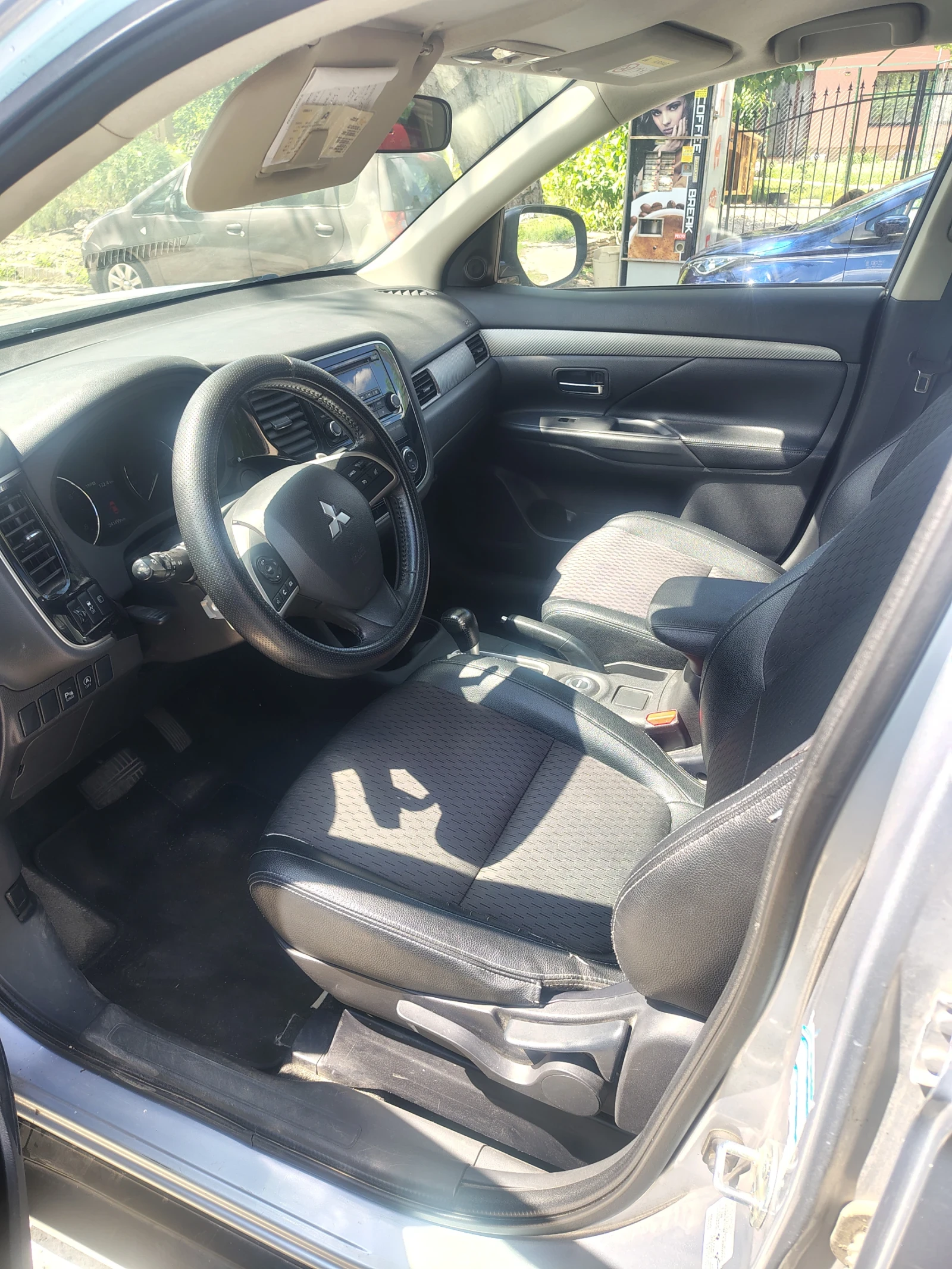 Mitsubishi Outlander 2.0 ������ 4�4 ������� | Mobile.bg � ����������� 7