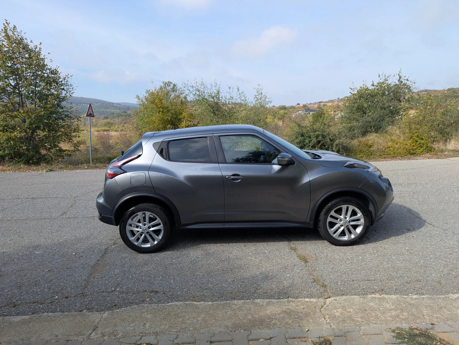 Nissan Juke 1.5 dci Acenta , снимка 4 - Автомобили и джипове - 56582849