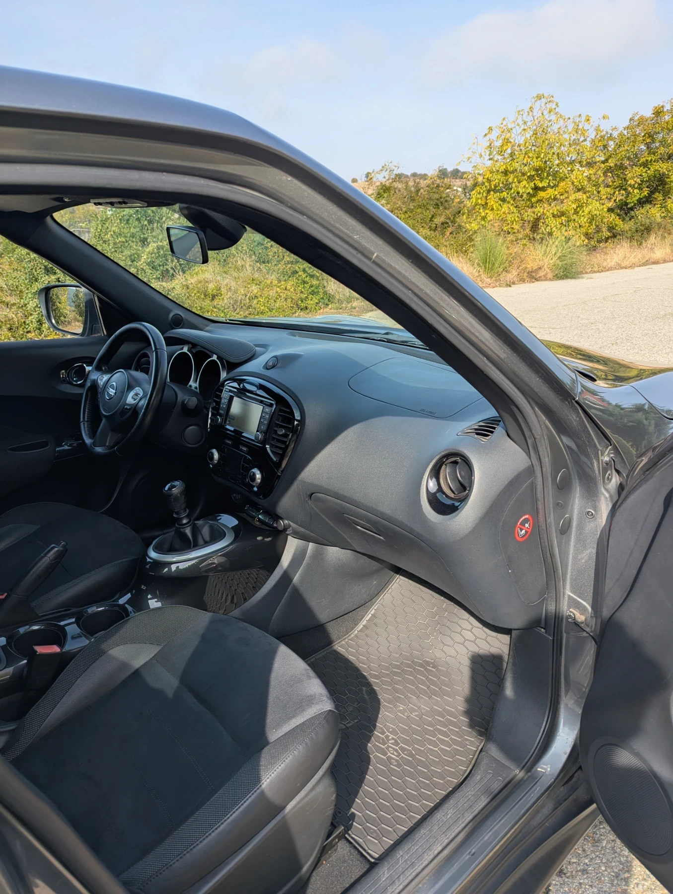 Nissan Juke 1.5 dci Acenta , снимка 11 - Автомобили и джипове - 56582849