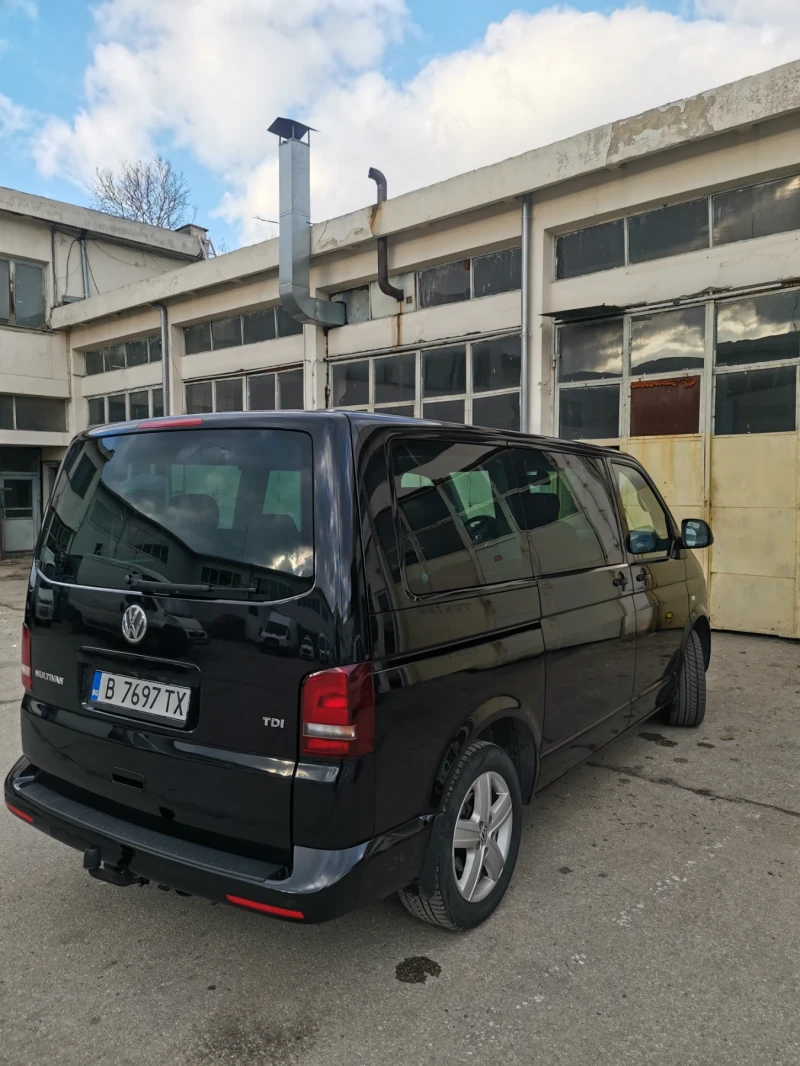 VW Multivan Т5, снимка 3 - Бусове и автобуси - 48585390