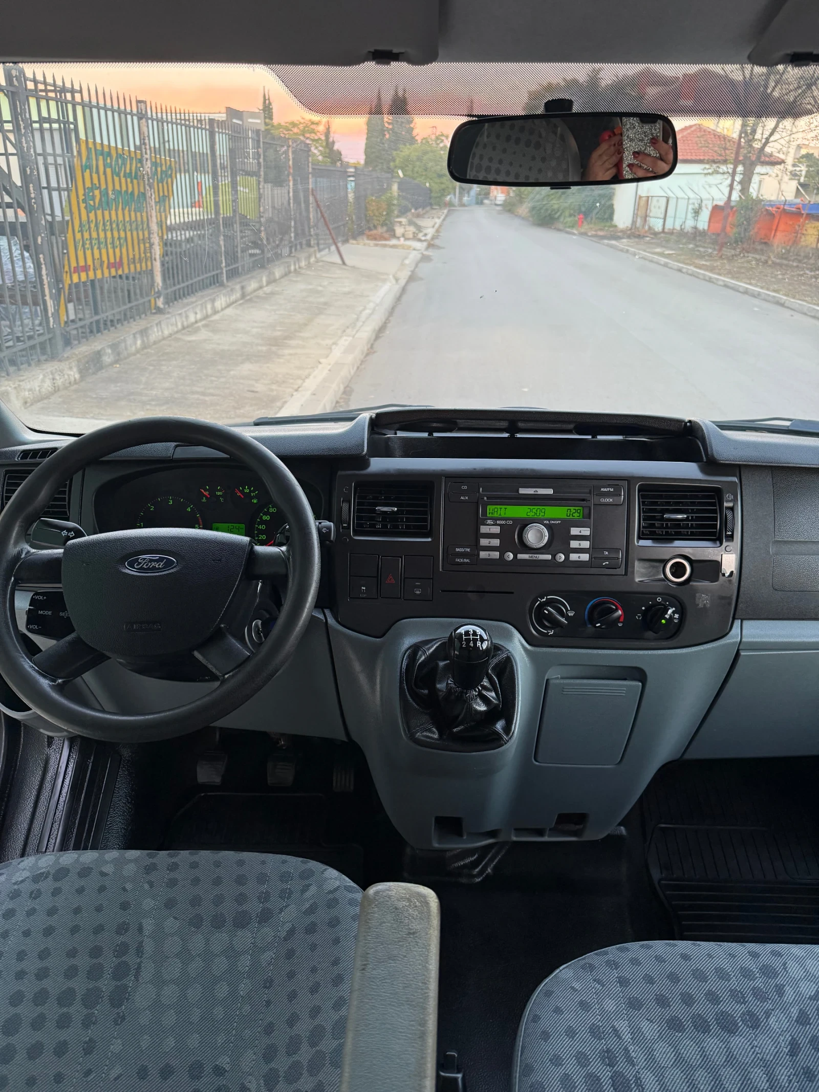 Ford Transit 2, 2 - изображение 7