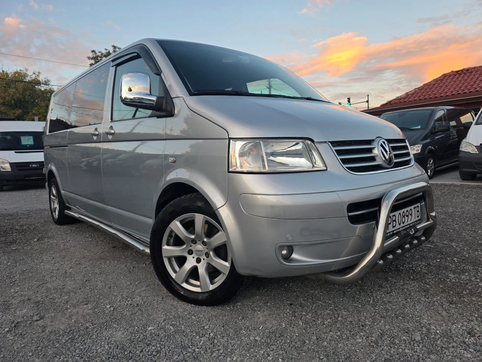 VW Transporter 2.5tdi, снимка 2 - Бусове и автобуси - 56380941