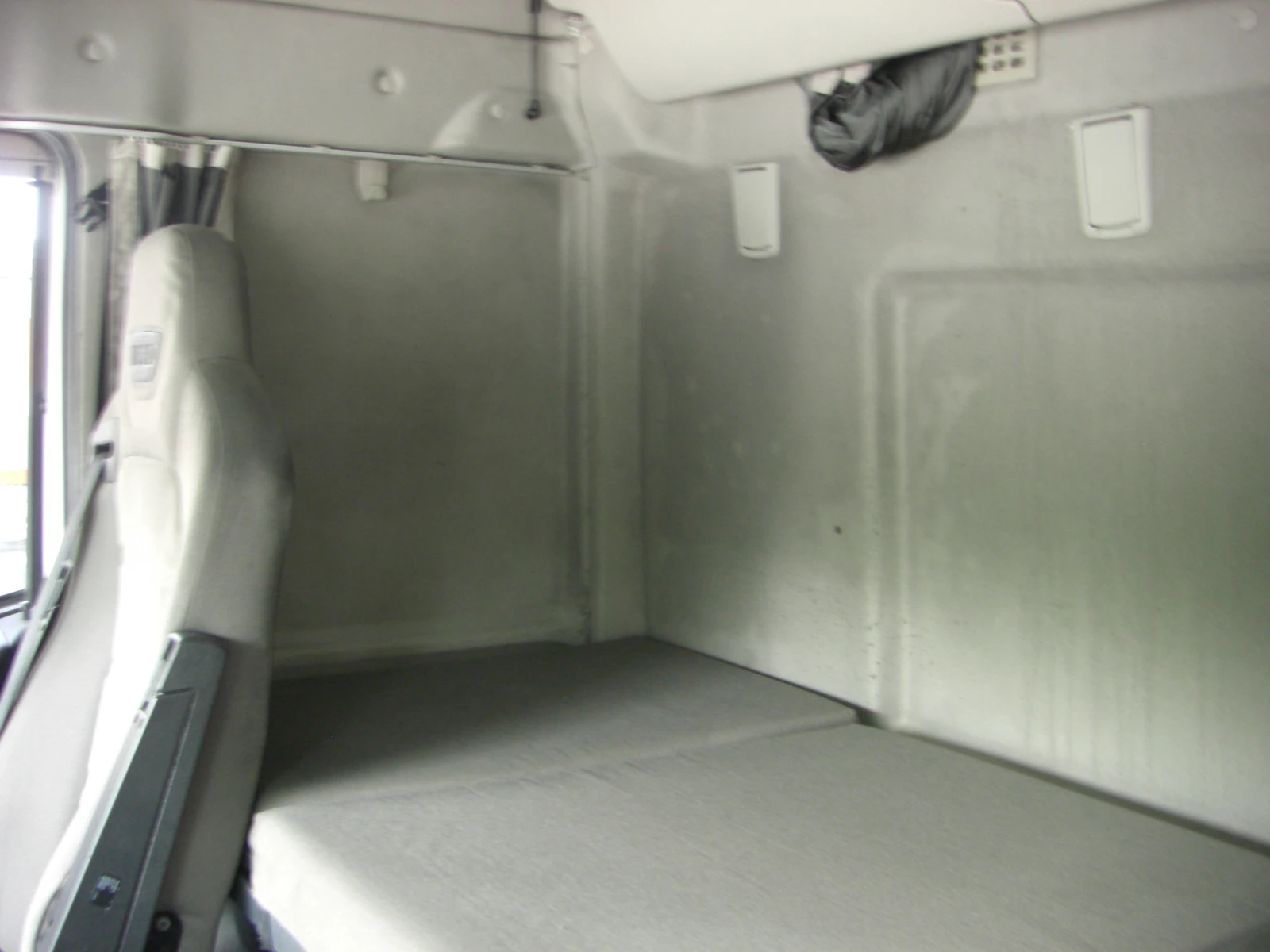 Iveco Stralis 460 EURO 6 HI-WAY AVTOMAT, снимка 17 - Камиони - 54440264