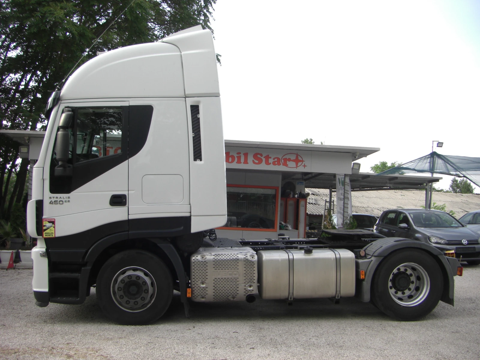 Iveco Stralis 460 EURO 6 HI-WAY AVTOMAT, снимка 2 - Камиони - 54440264