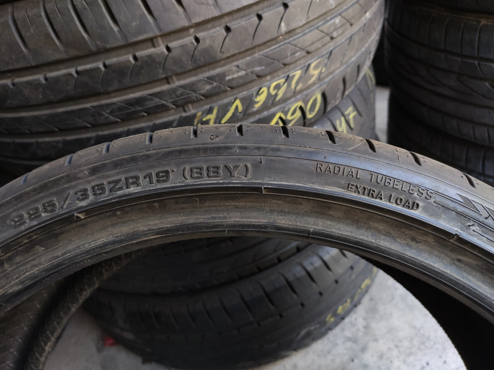  225/35R19 | Mobile.bg   6