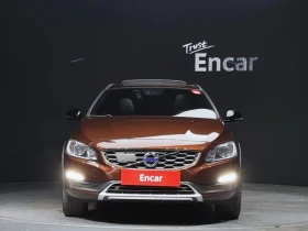 Volvo V60 Cross Country T5 Awd, снимка 3