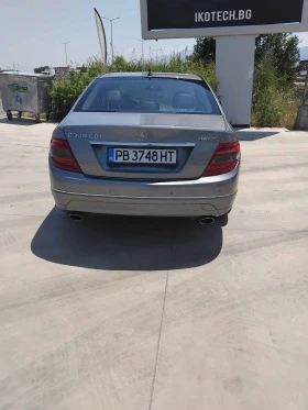 Mercedes-Benz C 320, снимка 2