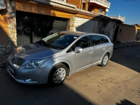 Toyota Avensis 2.0 АВТОМАТИК/КАМЕРА/ПОДГРЕВ, снимка 2