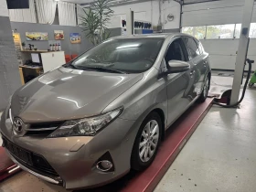 Обява за продажба на Toyota Auris 1, 6i-132к.с/АВТОМАТИК/КАМЕРА/НАВИГАЦИЯ/ТОП !!! ~18 888 лв. - изображение 1 | Auto.bg Обява за продажба на Toyota Auris 1, 6i-132к.с/АВТОМАТИК/КАМЕРА/НАВИГАЦИЯ/ТОП !!! ~18 888 лв. - изображение 1