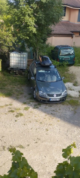 VW Golf 1.6Fsi 115 138000км релни - 4500 € / 8801.24 лв. - 46567151 7