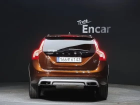 Volvo V60 Cross Country T5 Awd - 11920 € / 23313.49 лв. - 90290786 4