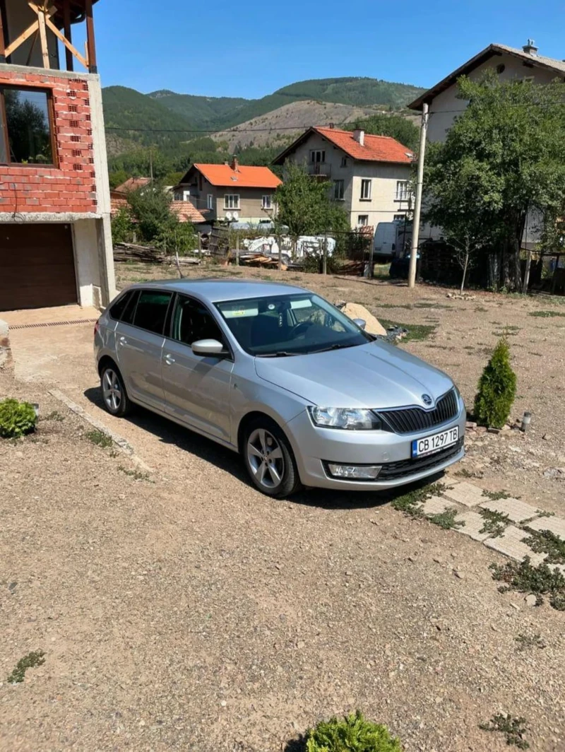 Skoda Rapid, снимка 2 - Автомобили и джипове - 47009831