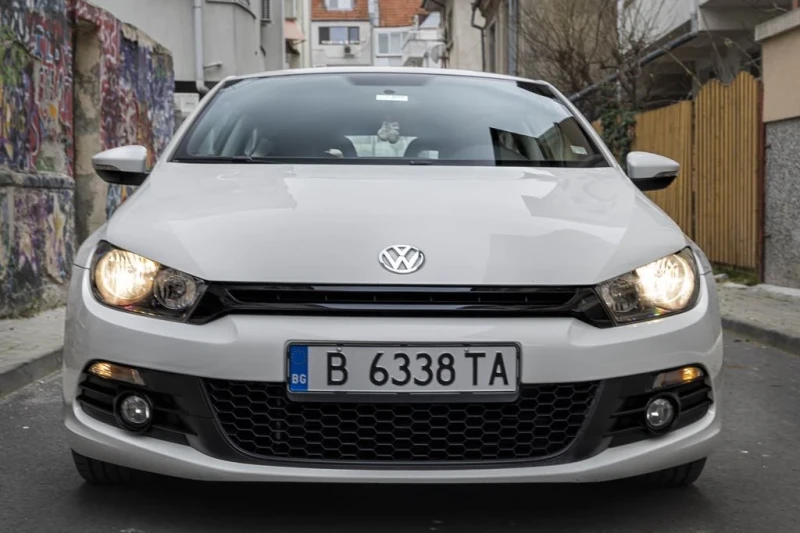 VW Scirocco, снимка 1 - Автомобили и джипове - 47562815