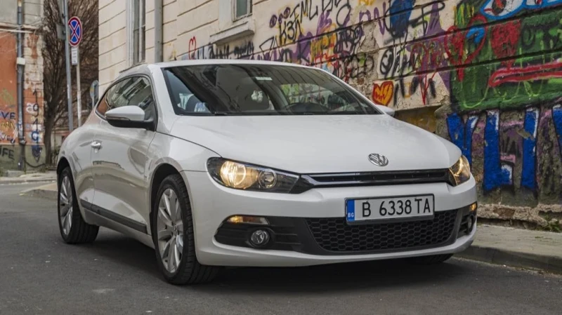 VW Scirocco, снимка 8 - Автомобили и джипове - 47562815