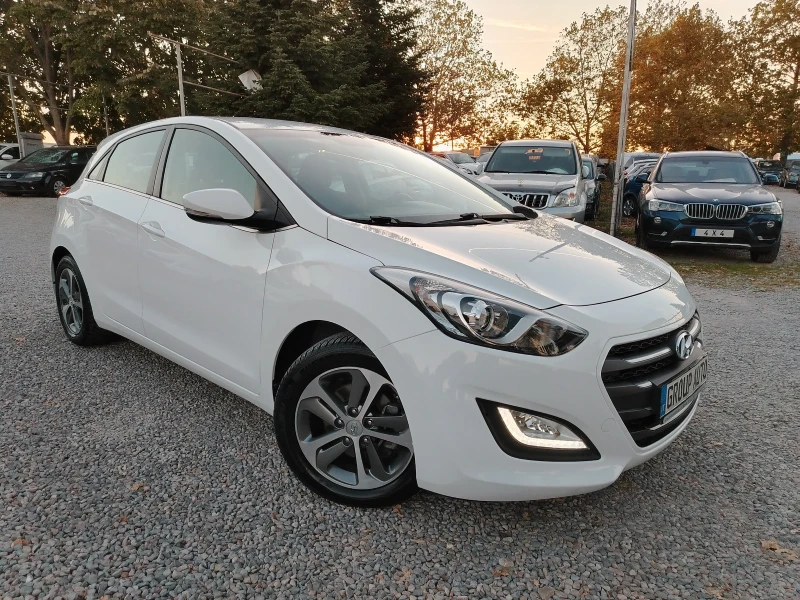 Hyundai I30 1.6CRDI-110к.с/АВТОМАТИК/КЛИМАТРОНИК /КАТО НОВА!!!, снимка 1 - Автомобили и джипове - 47695648