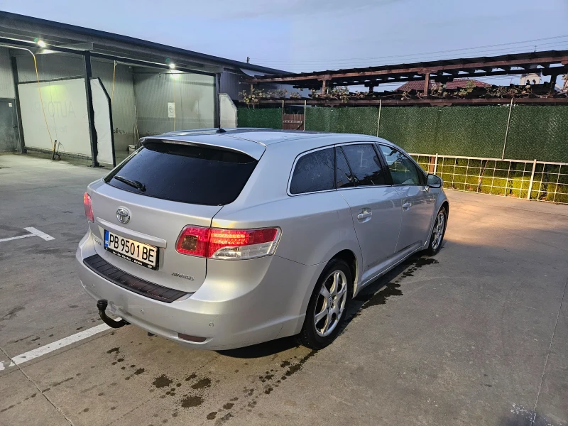 Toyota Avensis, снимка 4 - Автомобили и джипове - 48405180