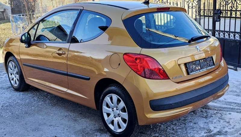 Peugeot 207 1.4 МНОГО  ЗАПАЗЕН euro 4, снимка 5 - Автомобили и джипове - 48567100