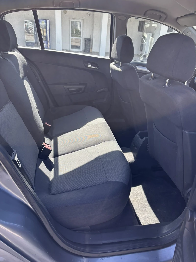 Opel Astra 1.6, снимка 7 - Автомобили и джипове - 52414165