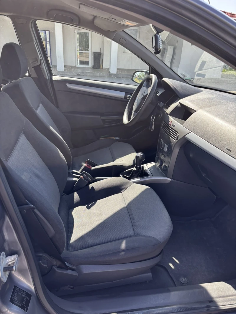 Opel Astra 1.6, снимка 6 - Автомобили и джипове - 52414165