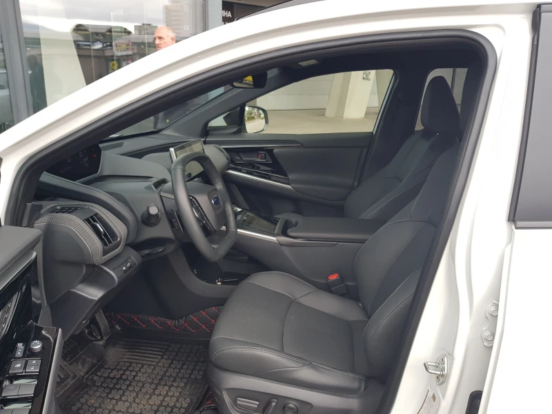 Subaru Solterra PREMIUM AWD , снимка 15 - Автомобили и джипове - 52419155