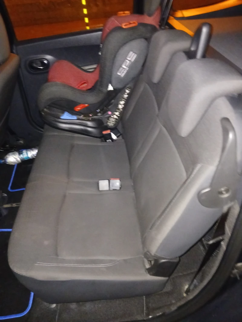 Dacia Lodgy 6+ 1, снимка 9 - Автомобили и джипове - 52834515