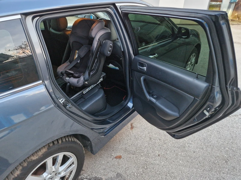 Honda Accord 2.4 I-VTEC , снимка 10 - Автомобили и джипове - 52878749