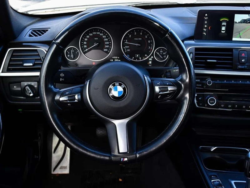 BMW 330 * xDrive SA * CARFAX * ЦЕНА ДО БГ, снимка 13 - Автомобили и джипове - 53169483