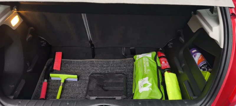 Citroen C3 1.4 бензин , снимка 9 - Автомобили и джипове - 53427218