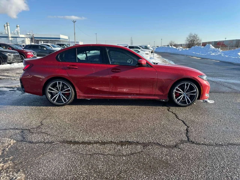 BMW 330 i xDrive* 360 КАМЕРИ* ПАНОРАМА* Harman/Kardon, снимка 4 - Автомобили и джипове - 53571339