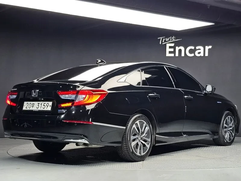 Honda Accord 10Th Generation 2.0 Hybrid Touring | Mobile.bg � ����������� 2