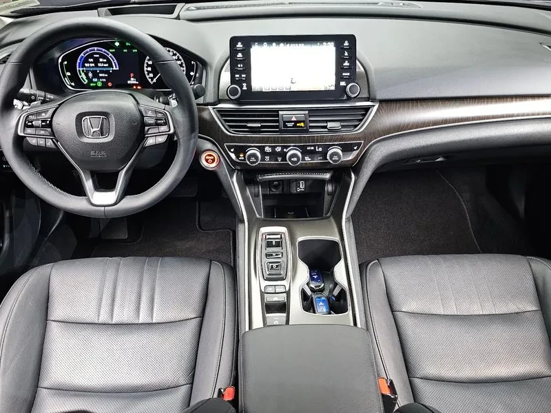 Honda Accord 10Th Generation 2.0 Hybrid Touring | Mobile.bg � ����������� 7