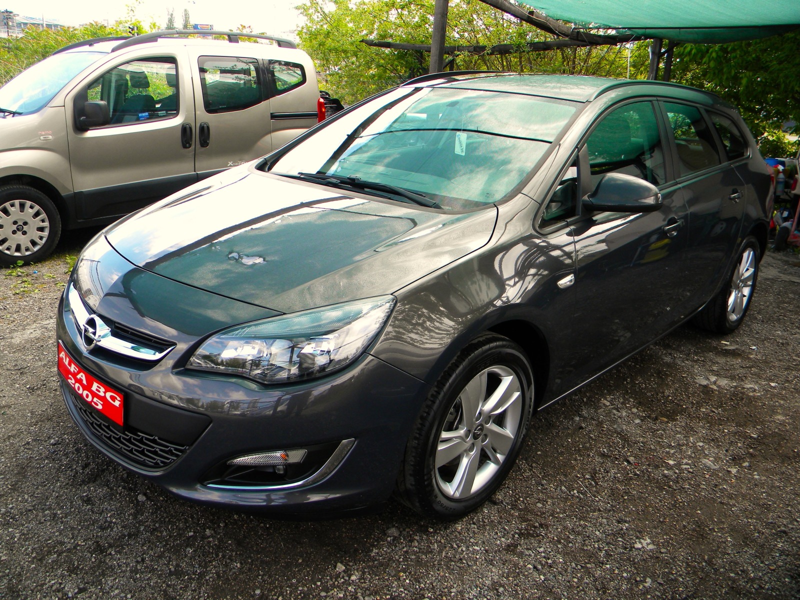 Opel Astra 1.7CDTI-6ck* 152000km* FACE LIFT* KATO НОВА* EURO5 - изображение 1