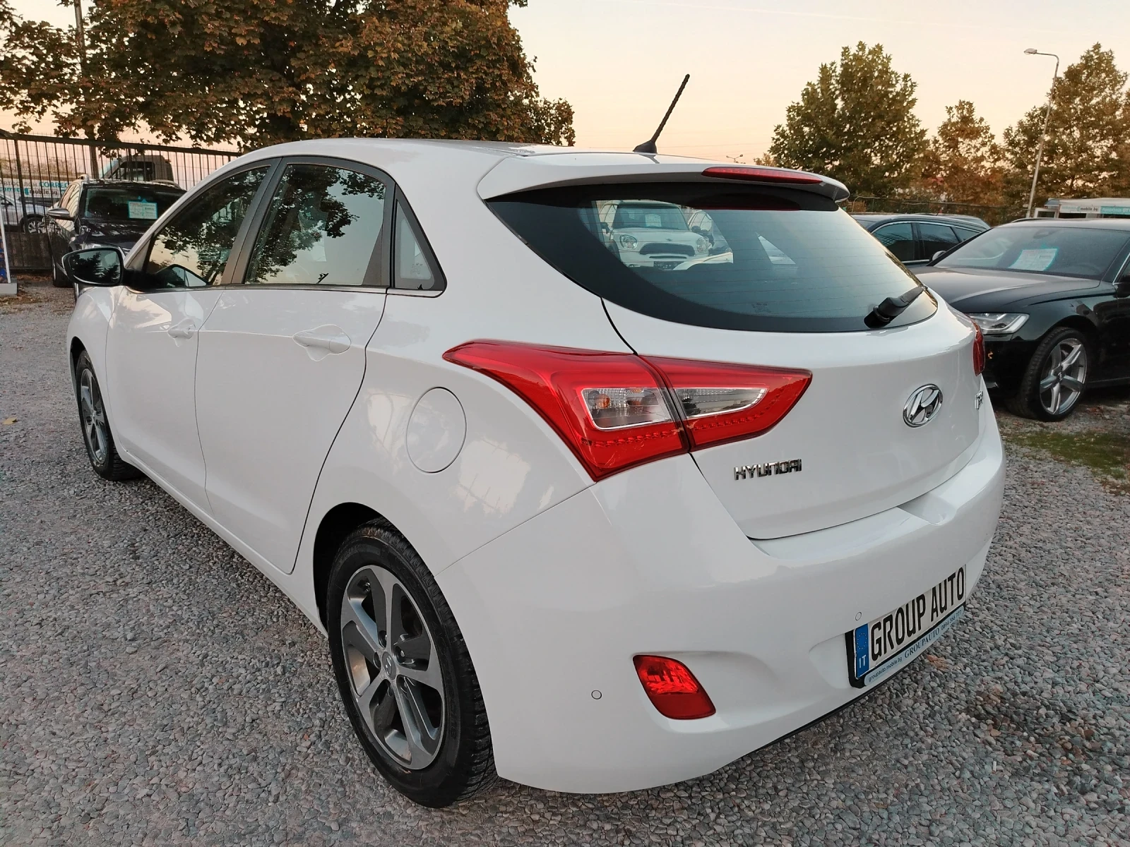 Hyundai I30 1.6CRDI-110к.с/АВТОМАТИК/КЛИМАТРОНИК /КАТО НОВА!!! - изображение 5