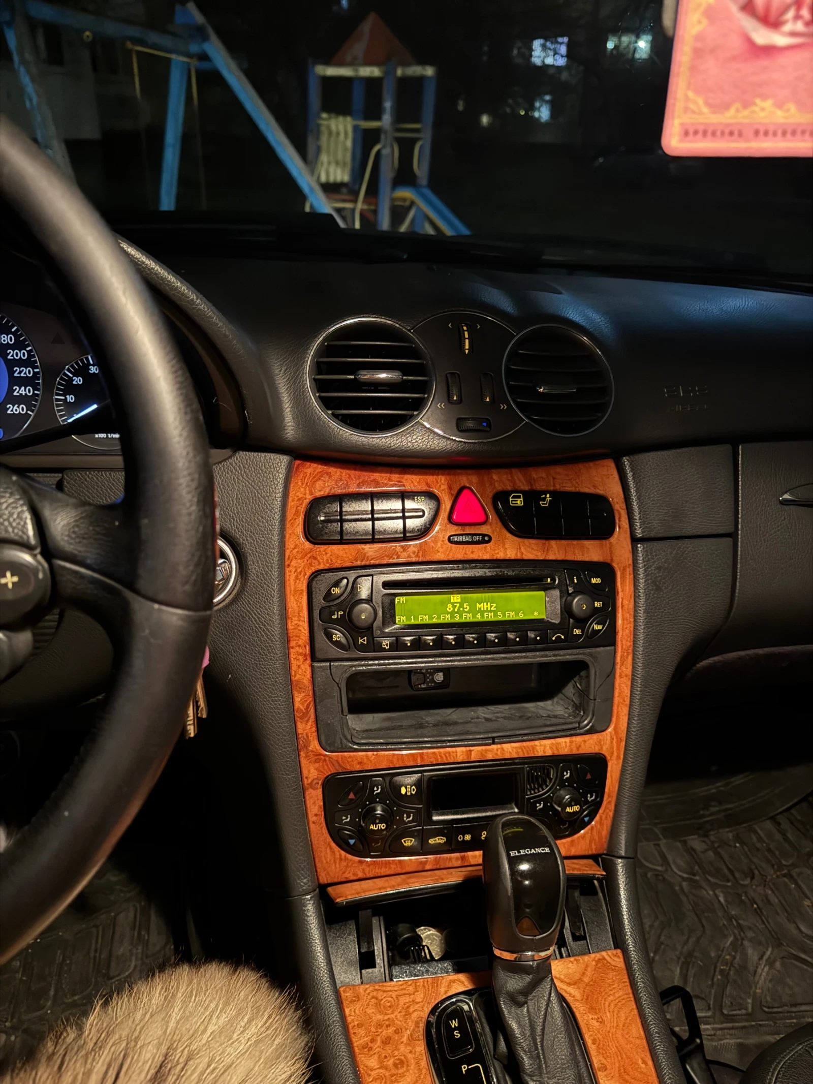 Mercedes-Benz CLK Mercedes- Benz CLK 320 | Mobile.bg — изображение 11