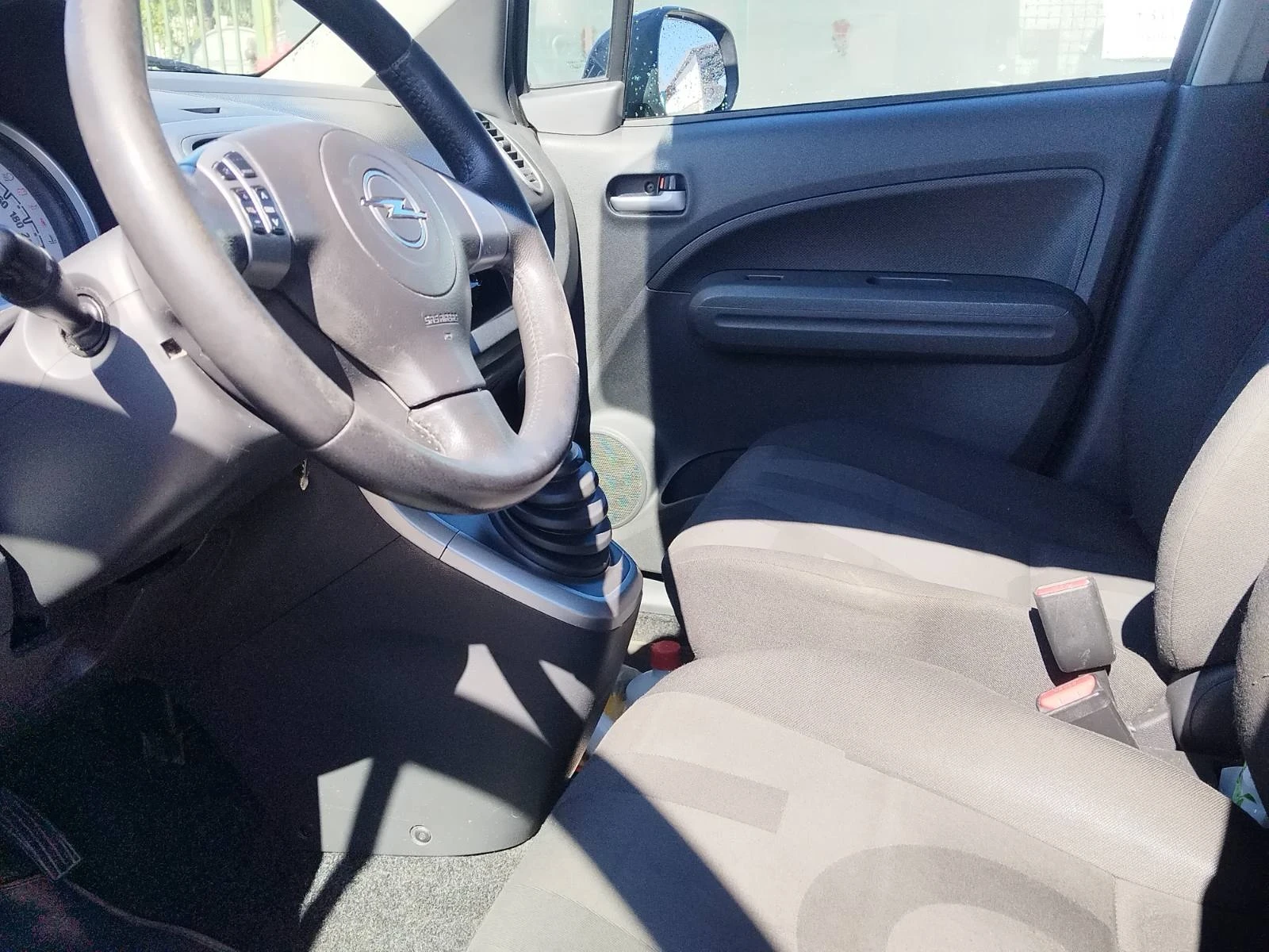 Opel Agila 1.2 i - изображение 9